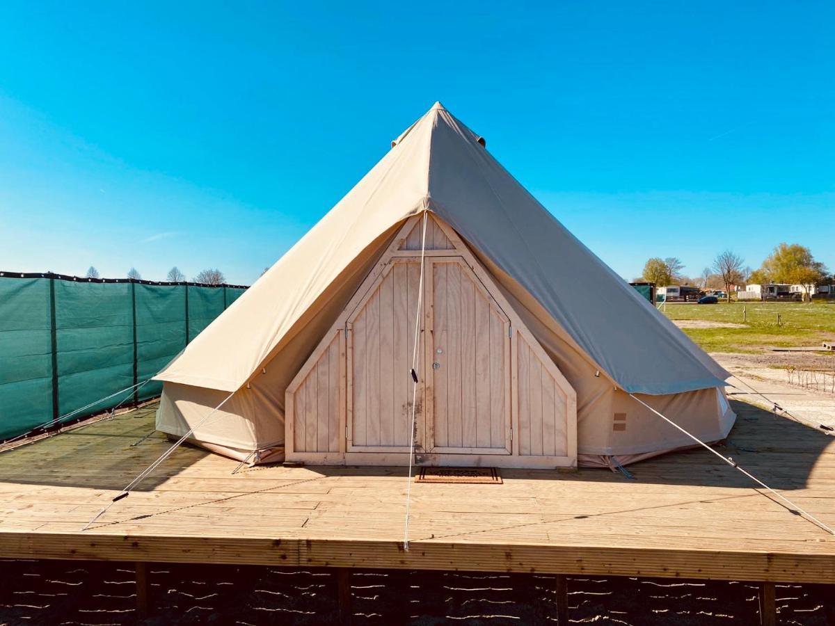Bell Tent Heerewaarden 外观 照片